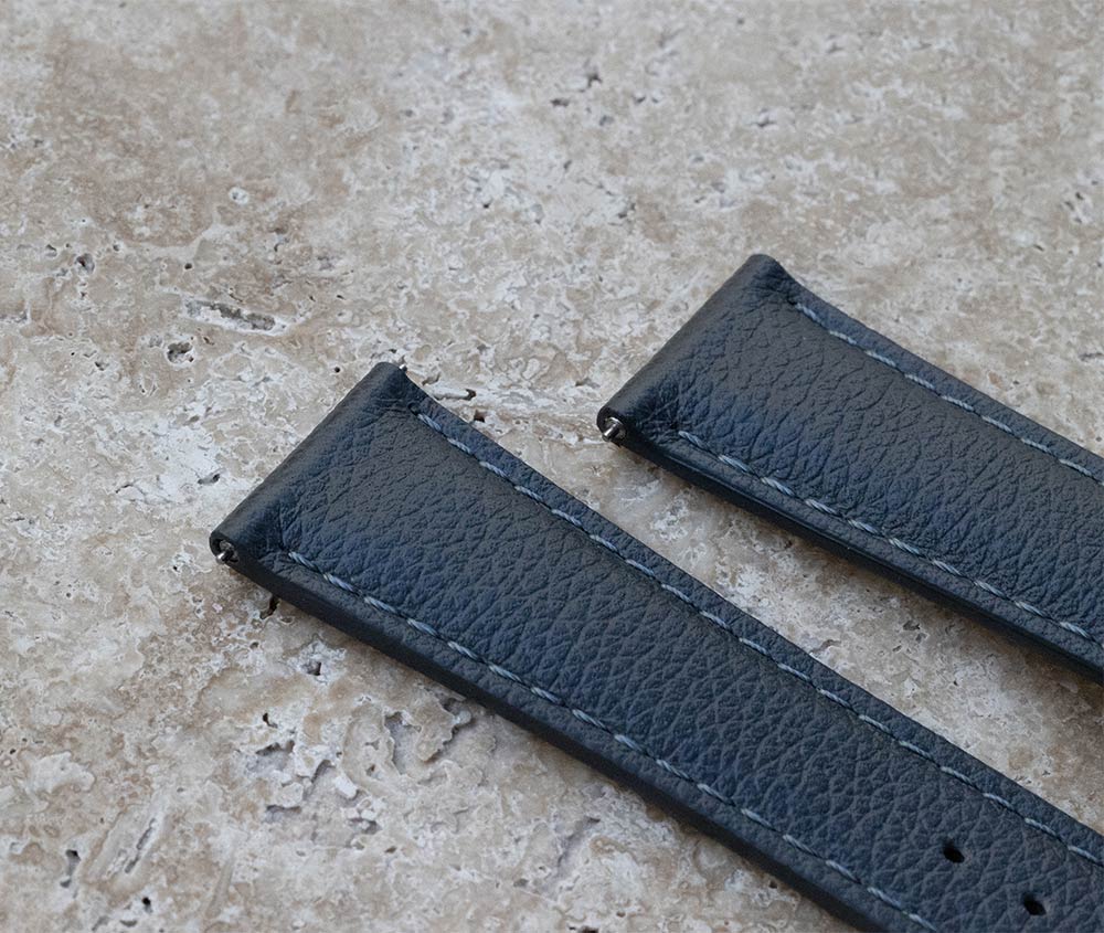 Bracelet montre Beaubleu Paris en cuir grainé gris