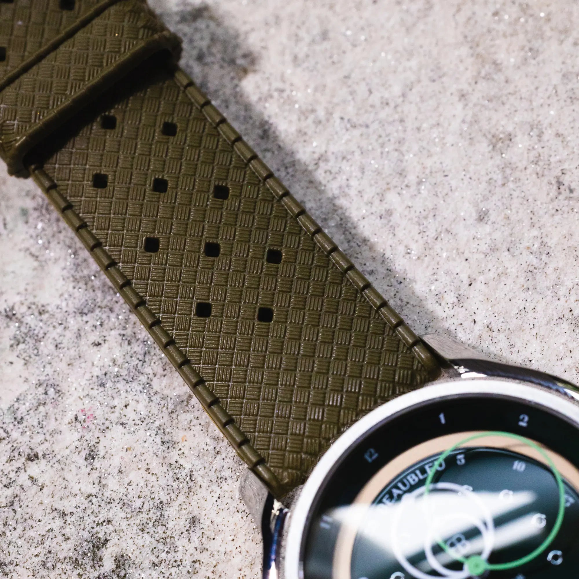 bracelet tropic vert sur Beaubleu GMT vert