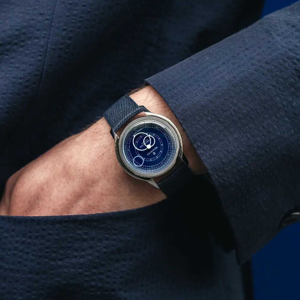 Montre Seconde Francaise Bleu poignet homme